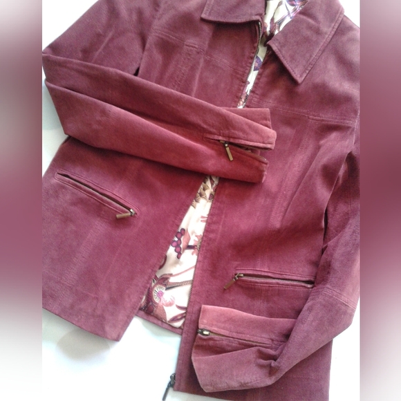 Jacket - Picture 2 of 6